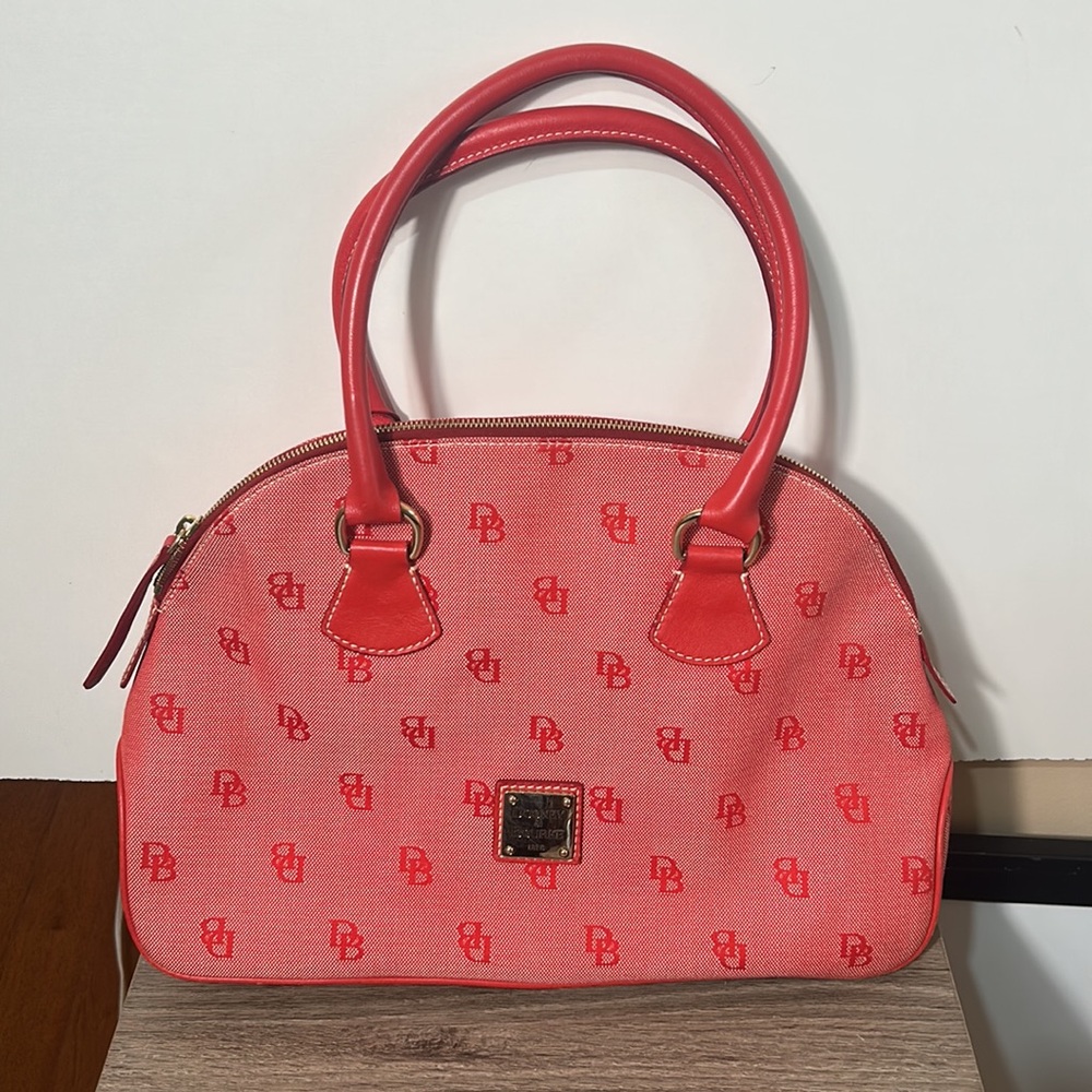 DOONEY BOURKE 1975RED MONOGRAM DB SHOULDER BAG ZIPPER CLOSURE